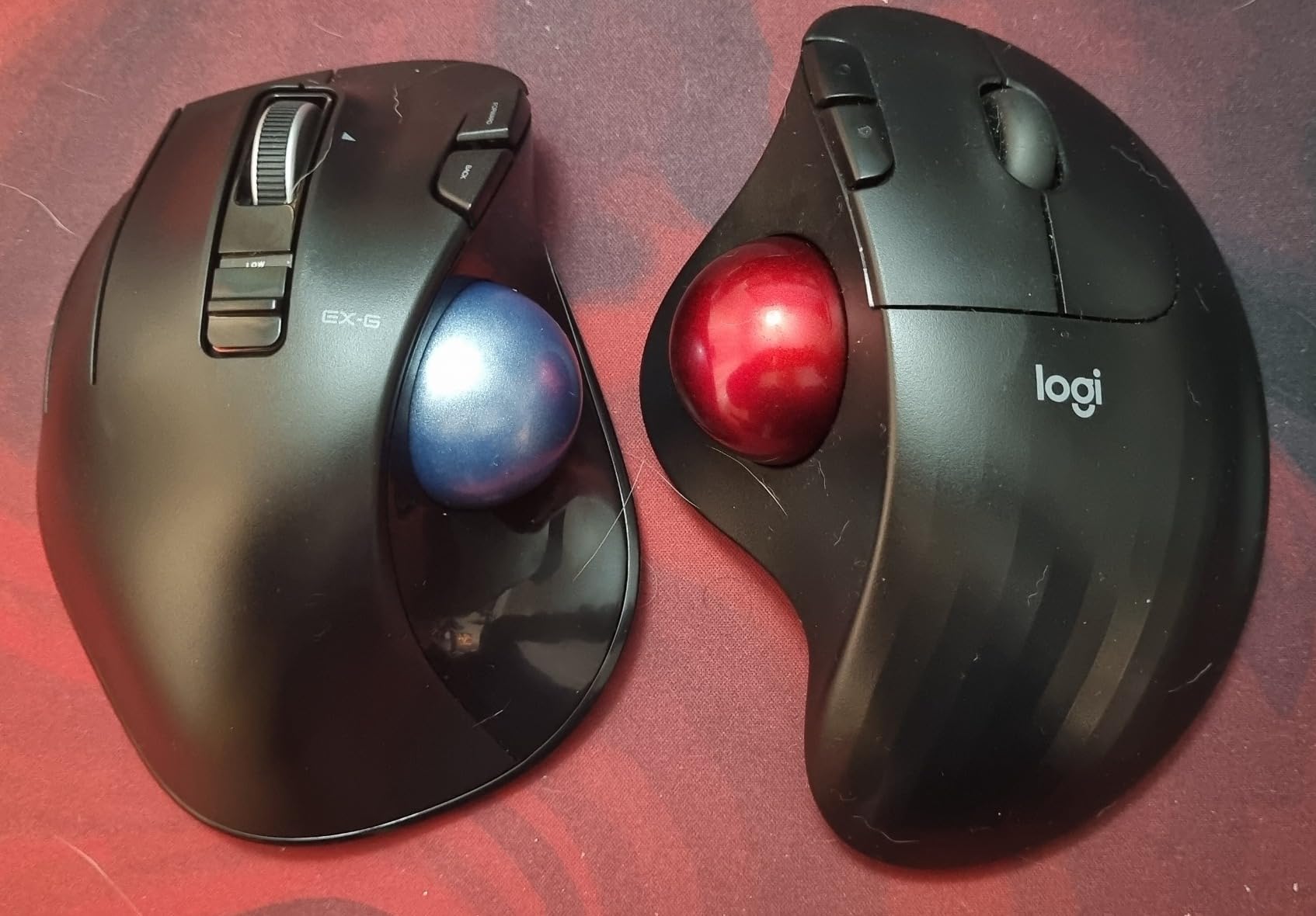 ELECOM EX-G Left Handed Thumb Control Trackball Mouse Wireless M-XT4DRBK-G customer photo 1