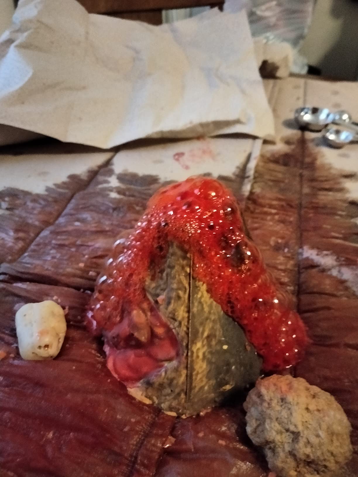 National Geographic Ultimate Volcano Science Kit for Kids Ages 8-12 customer photo 1
