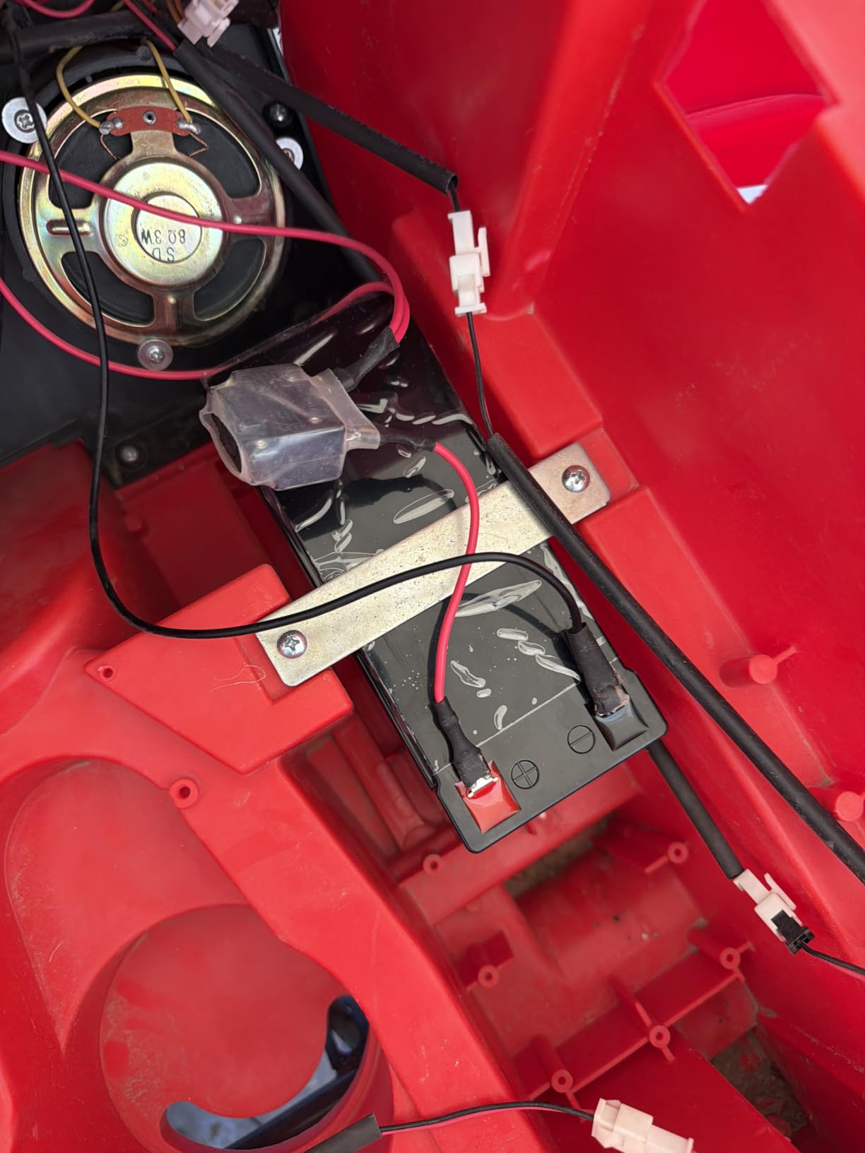NERMAK 12V 10Ah Lithium LiFePO4 Deep Cycle Battery with 10A BMS,Lightweight customer photo 1