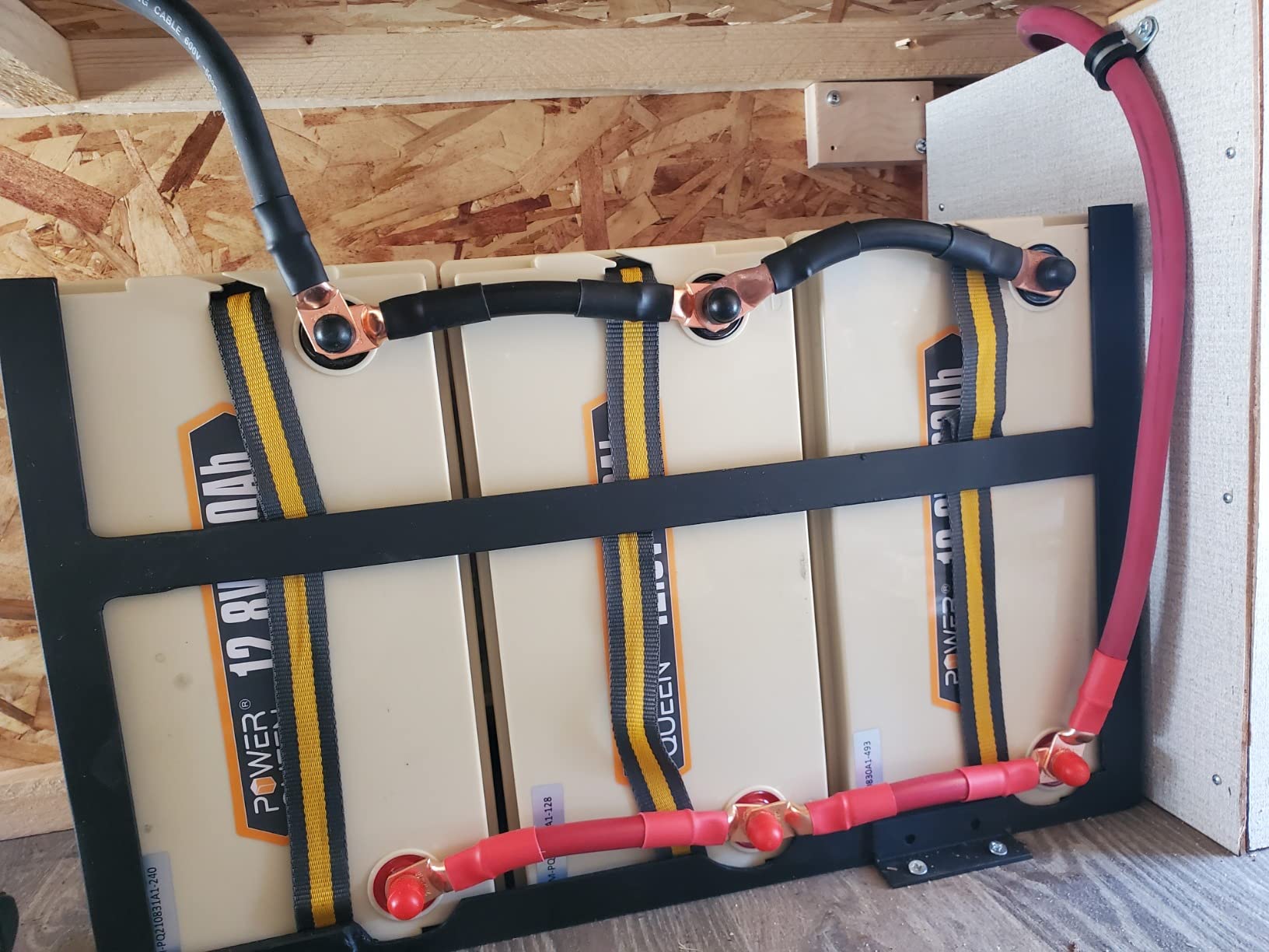 Power Queen 12V 100Ah LiFePO4 Battery, Group 31 Lithium Battery with 1280Wh Energy and BMS Protection, Up to 15000 Deep Cycles for RV Trailer, Solar Off-Grid, Marine customer photo 2