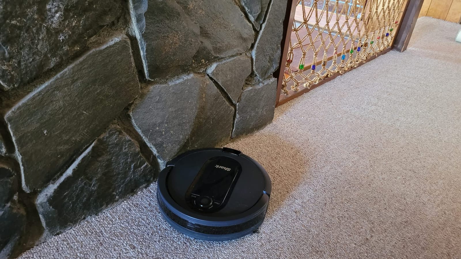Shark AV2501S AI Ultra Robot Vacuum, with Matrix Clean, Home Mapping, 30-Day Capacity HEPA Bagless Self Empty Base, Perfect for Pet Hair, Wifi, Dark Grey customer photo 1