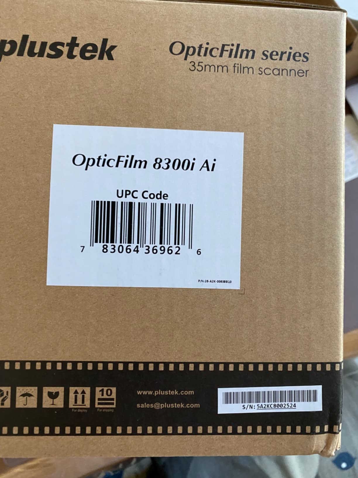 Plustek OpticFilm 8300i Ai Film Scanner - Ai Studio 9 + Advanced IT8 Target customer photo 1