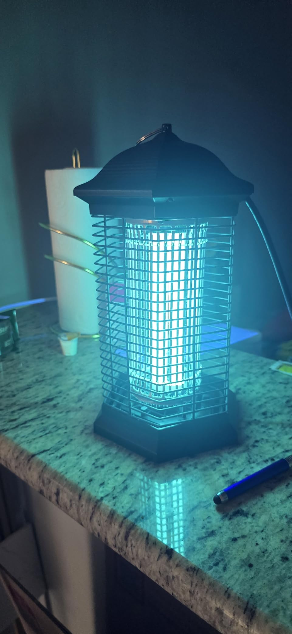 AMUFER Bug Zapper Outdoor & Indoor, 18W & 4400V, 1/2 Acre, 5.5-Ft Cord customer photo 2