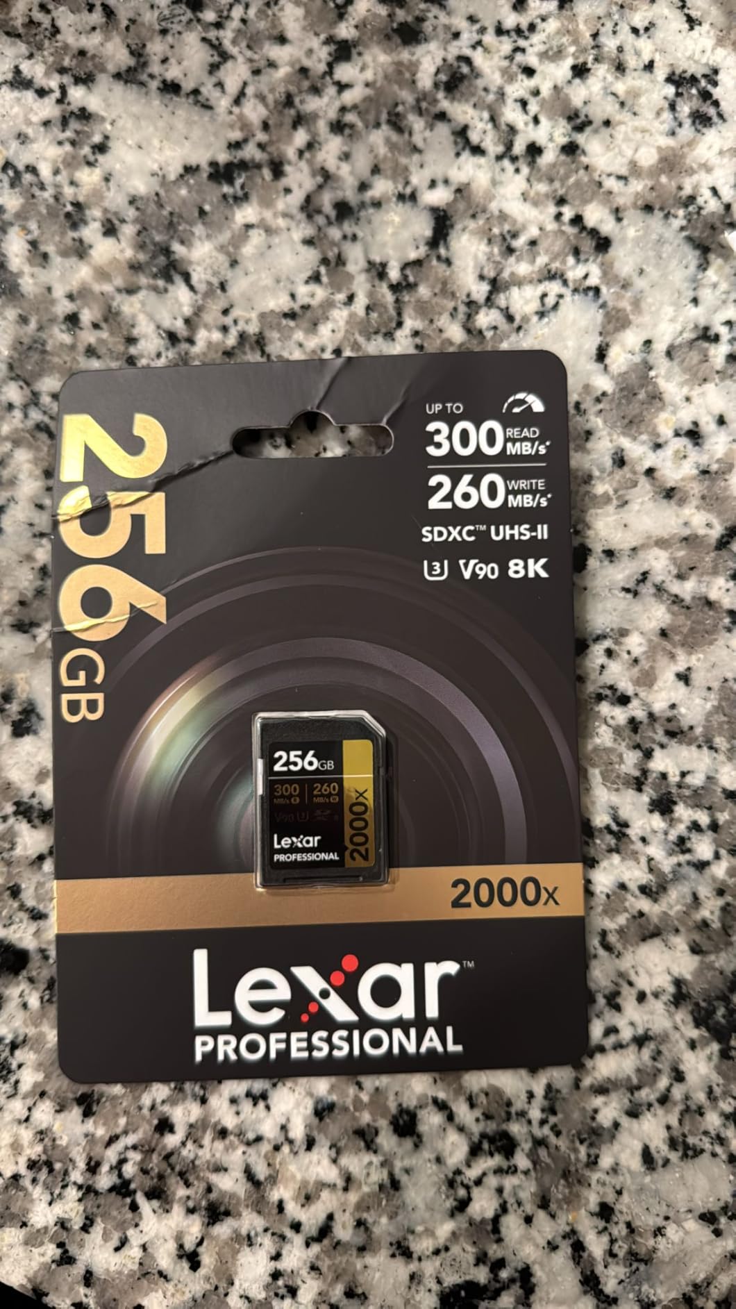 Lexar 256GB 2000x SD Memory Card, 300MB/s Read, 8K, V90, U3, UHS-II customer photo 1