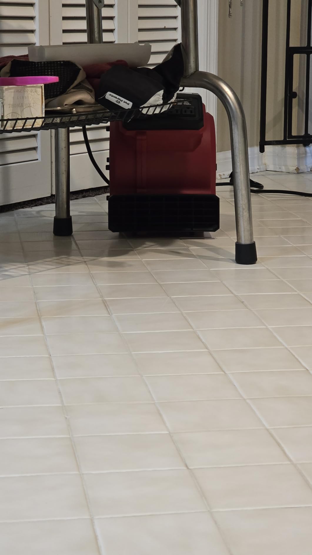 Vacmaster AM201R Aero Air Mover and Fitness Fan With Remote Control 550 CFM customer photo 2