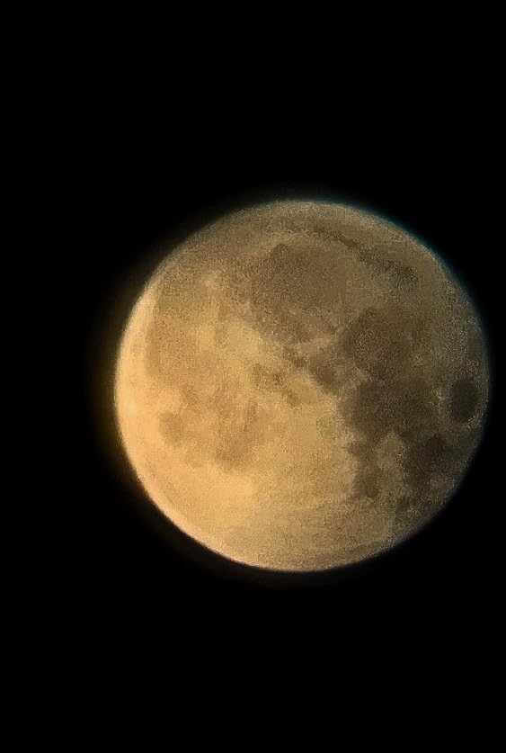 Koolpte Telescope for Adults & Beginner Astronomers - 80mm Aperture 600mm Fully Multi-Coated High Transmission Coatings with AZ Mount Tripod Phone Adapter, Carrying Bag, Wireless Control. customer photo 1