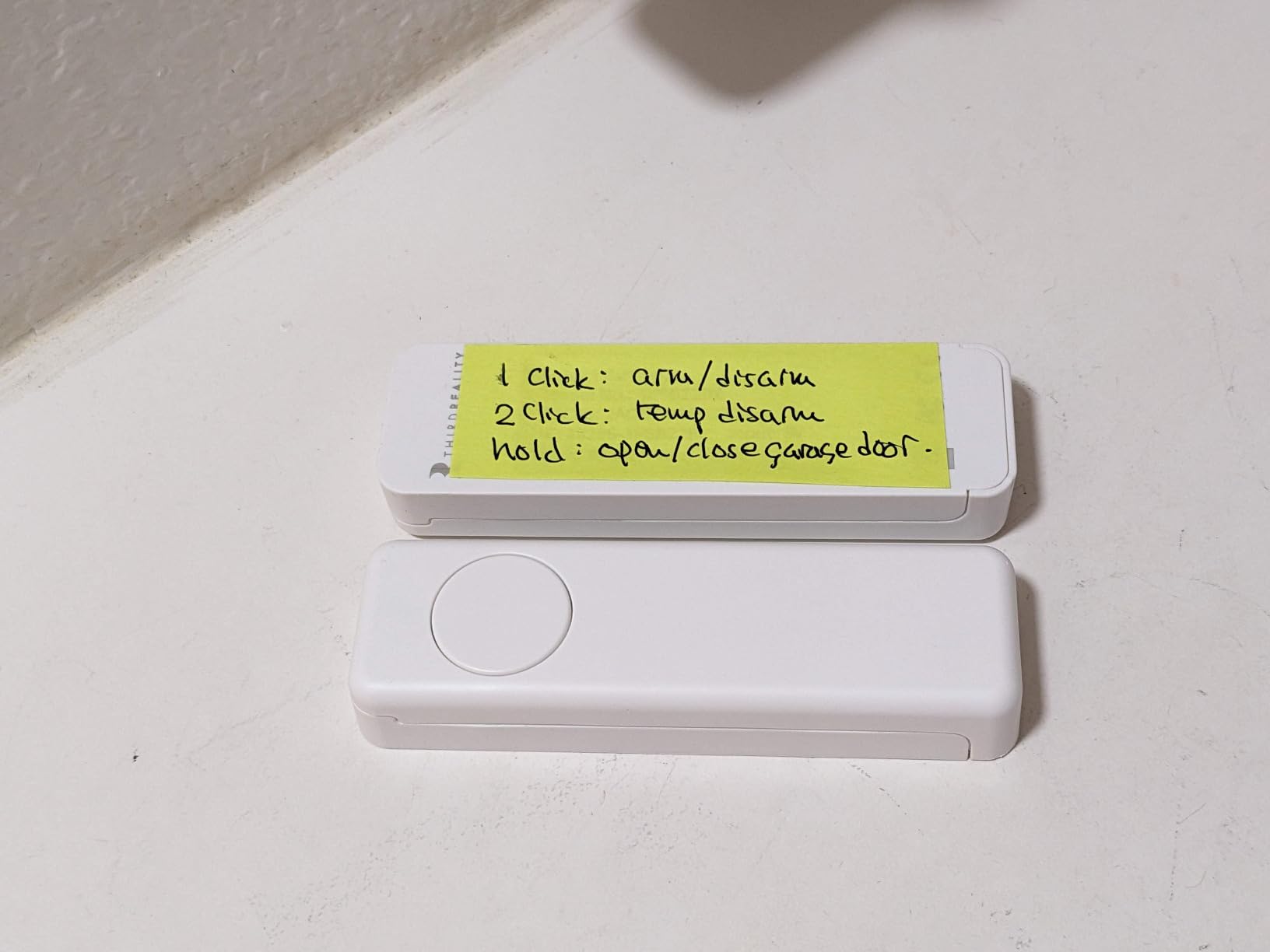 THIRDREALITY ZigBee Smart Button, 3-Way Remote Control, Require Zigbee hub, Work with SmartThings, Aeotec, Hubitat, Home Assistant, Third Reality Hub, Battery Included. customer photo 1