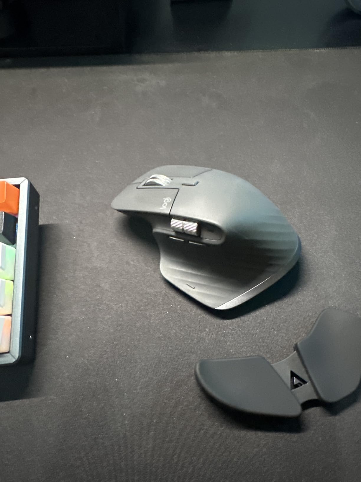 Logitech MX Master 3S Performance Wireless Mouse - Graphite With Bolt Reciever customer photo 1