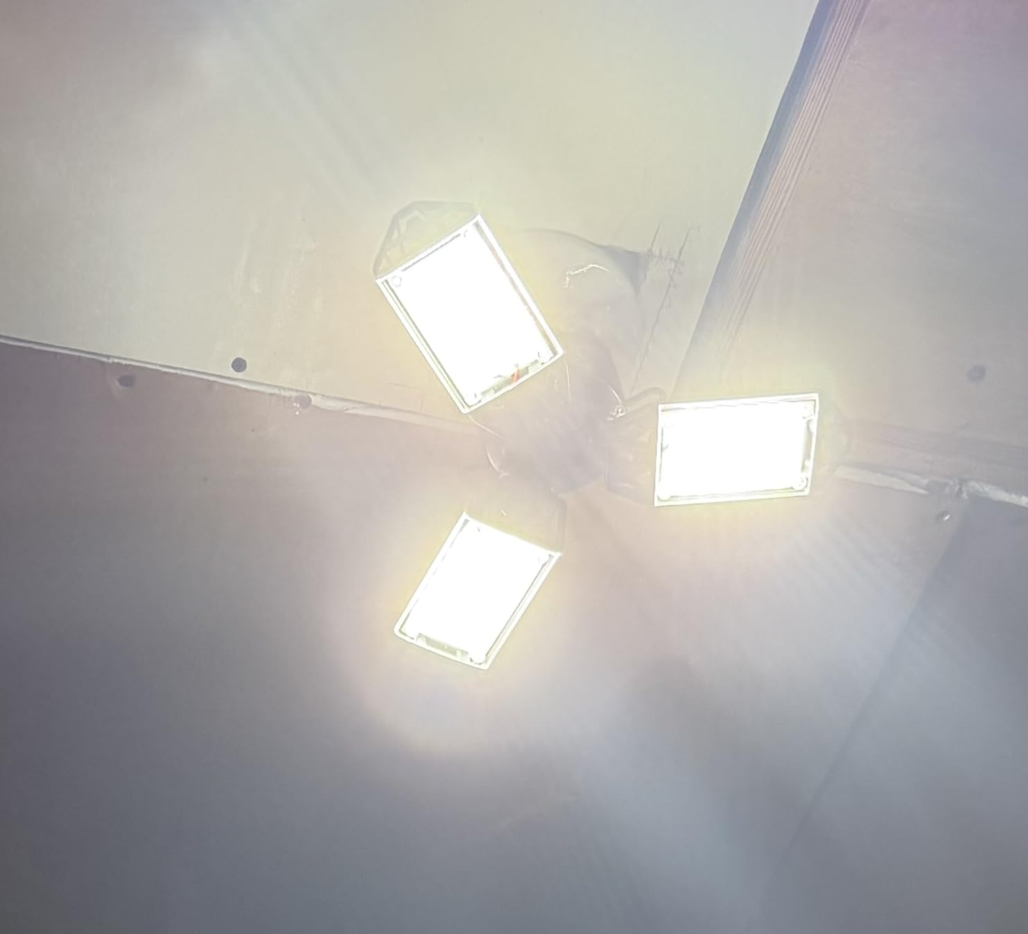 LED Garage Light, 80W 8000 Lumen Ceiling Lights with 3 Adjustable Panels, 6500K Daylight Light Bulb Fixture LED Lights for Garage, Workshop customer photo 2