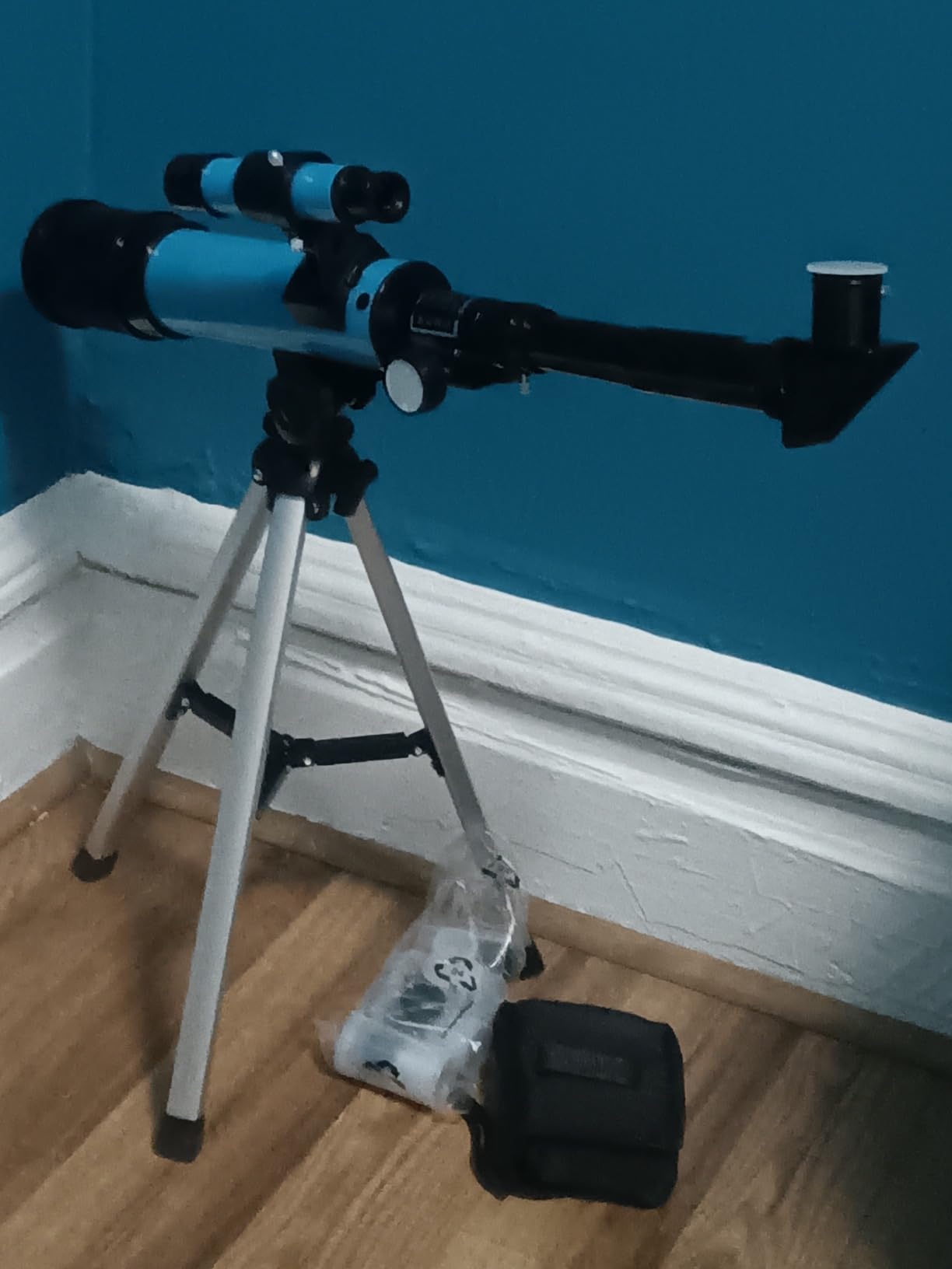 Lunar Telescope for Kids and Astronomy Beginners, Refractor Telescope with Finder Scope and 3 Eyepieces, Travel Telescope with Compact HD Binoculars for Moon Viewing Bird Watching Sightseeing customer photo 2
