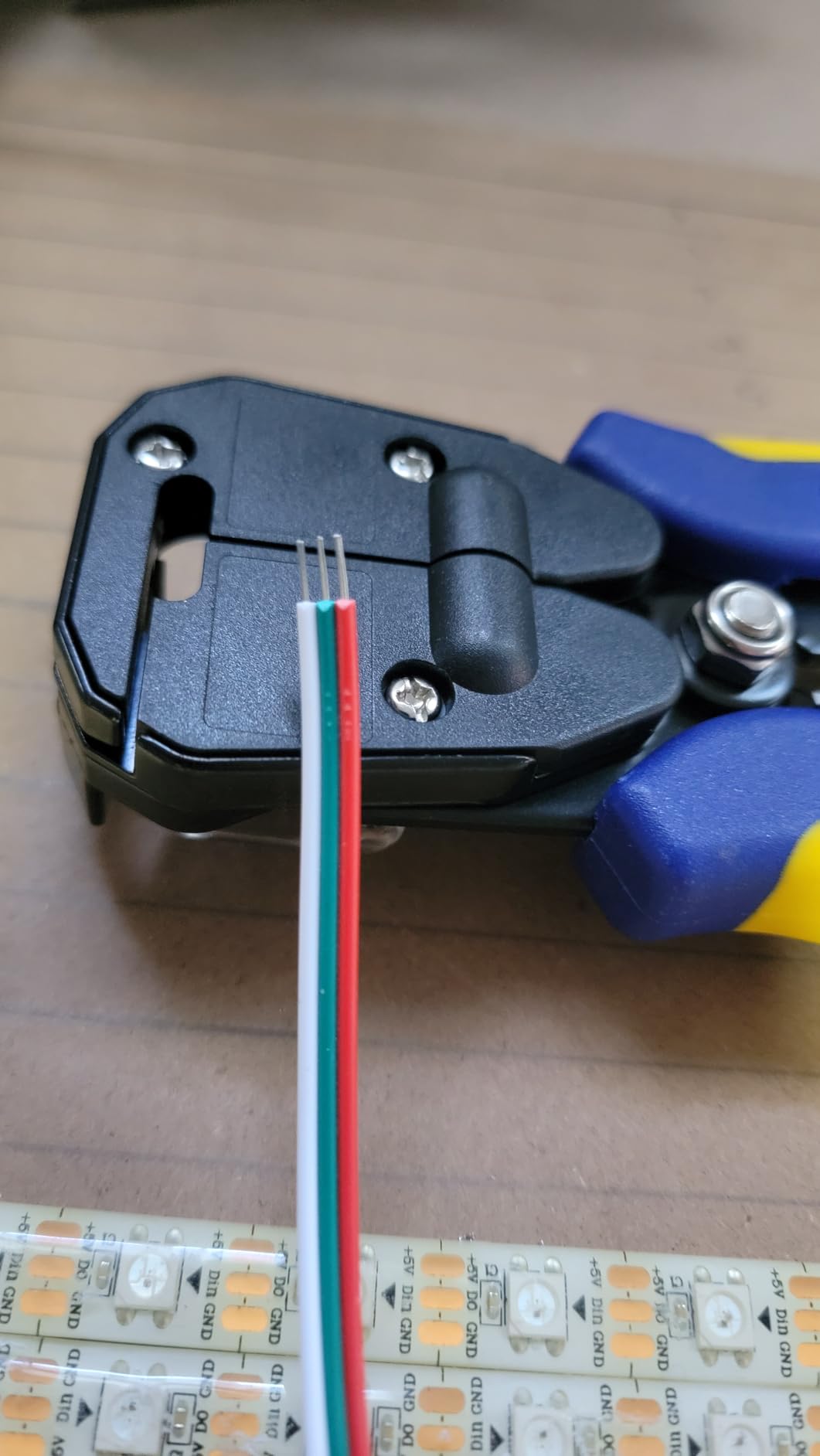 haisstronica 3 in 1 Self-Adjusting Wire Stripper, AWG 24-10 Tool customer photo 1