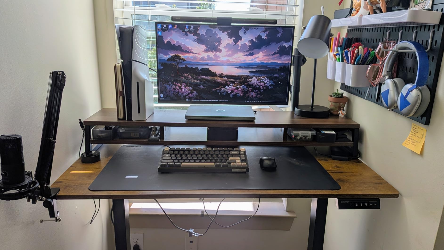 ErGear 48 X 24 Inch Height Adjustable Electric Standing Desk, Black customer photo 2