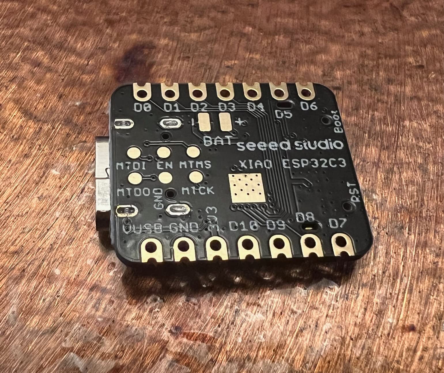 Seeed Studio XIAO ESP32C3 - Tiny MCU Board with Wi-Fi and BLE for IoT Controlling Scenarios. Microcontroller with Battery Charge, Power Efficient, and Rich Interface for Tiny Machine Learning. … customer photo 2