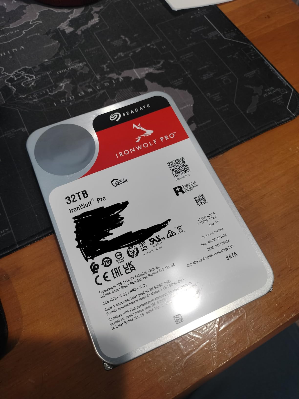 Seagate IronWolf Pro, 16 TB, Enterprise NAS Internal HDD –CMR 3.5 Inch, SATA 6 Gb/s, 7,200 RPM, 256 MB Cache for RAID Network Attached Storage (ST16000NT001) customer photo 1