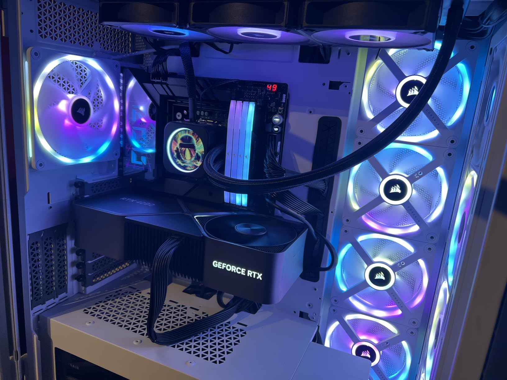 VIPERA NVIDIA GeForce RTX 4090 Founders Edition Graphic Card customer photo 1