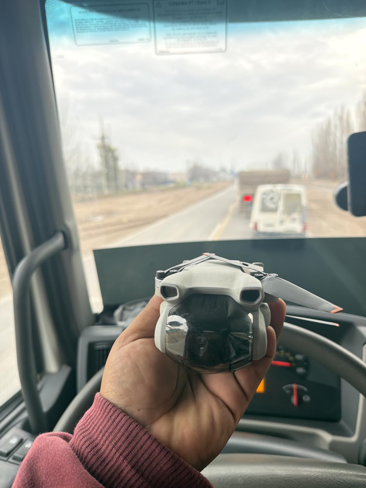 DJI Mini 3, 3-Axis Mechanical Gimbal Mini Camera Drone customer photo 2
