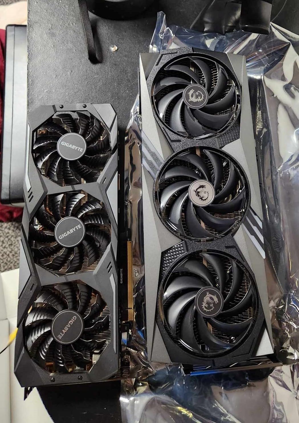 MSI Gaming GeForce RTX 4080 16GB GDRR6X 384-Bit HDMI/DP Nvlink Tri-Frozr 3 Ada Lovelace Architecture Graphics Card (RTX 4080 16GB Gaming X Trio) customer photo 2
