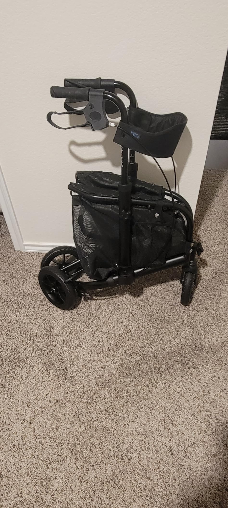 Walk Mate 3 Wheel Rollator Walker with Seat for Slim Seniors, Padded Backrest Lightweight Foldable Travel Walker Ideal for Elderly, 8 Inch Tri-Wheel Modern Mobility Walking Aid Aluminum, Green customer photo 2