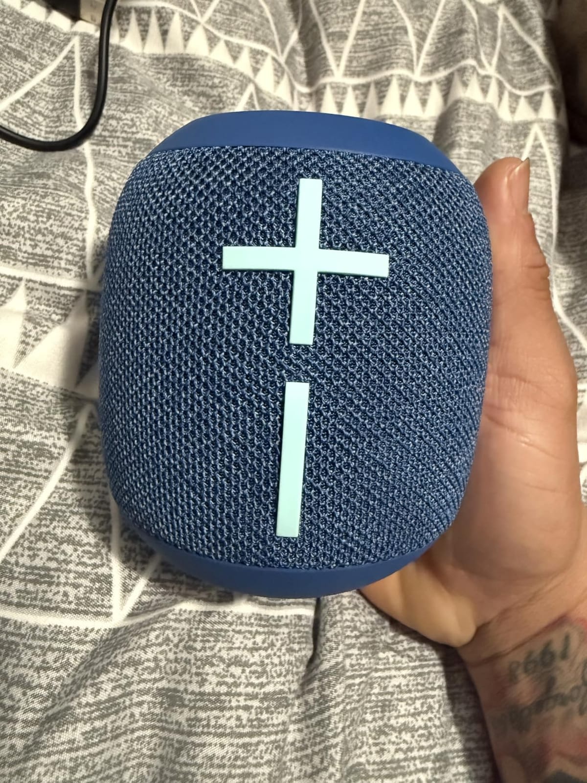 Ultimate Ears WONDERBOOM 4 Portable Waterproof Speaker - Black customer photo 1