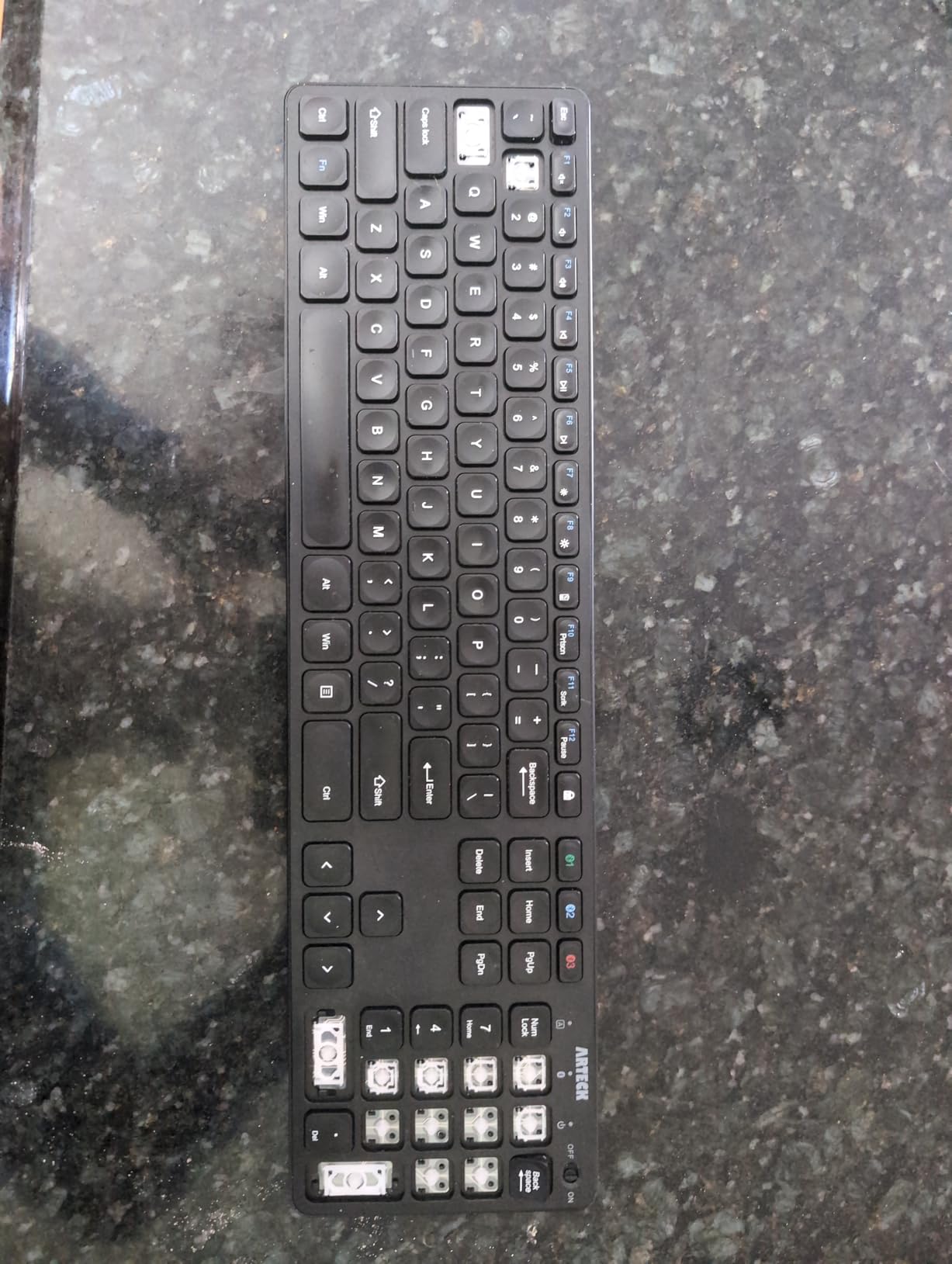 Arteck Universal Multi-Device Bluetooth Keyboard and Mouse Full Size Wireless Bluetooth Keyboard and Ergonomic Mouse Set for Windows, iOS, Android, Computer Desktop PC Laptop iPad Tablet Smartphone customer photo 2
