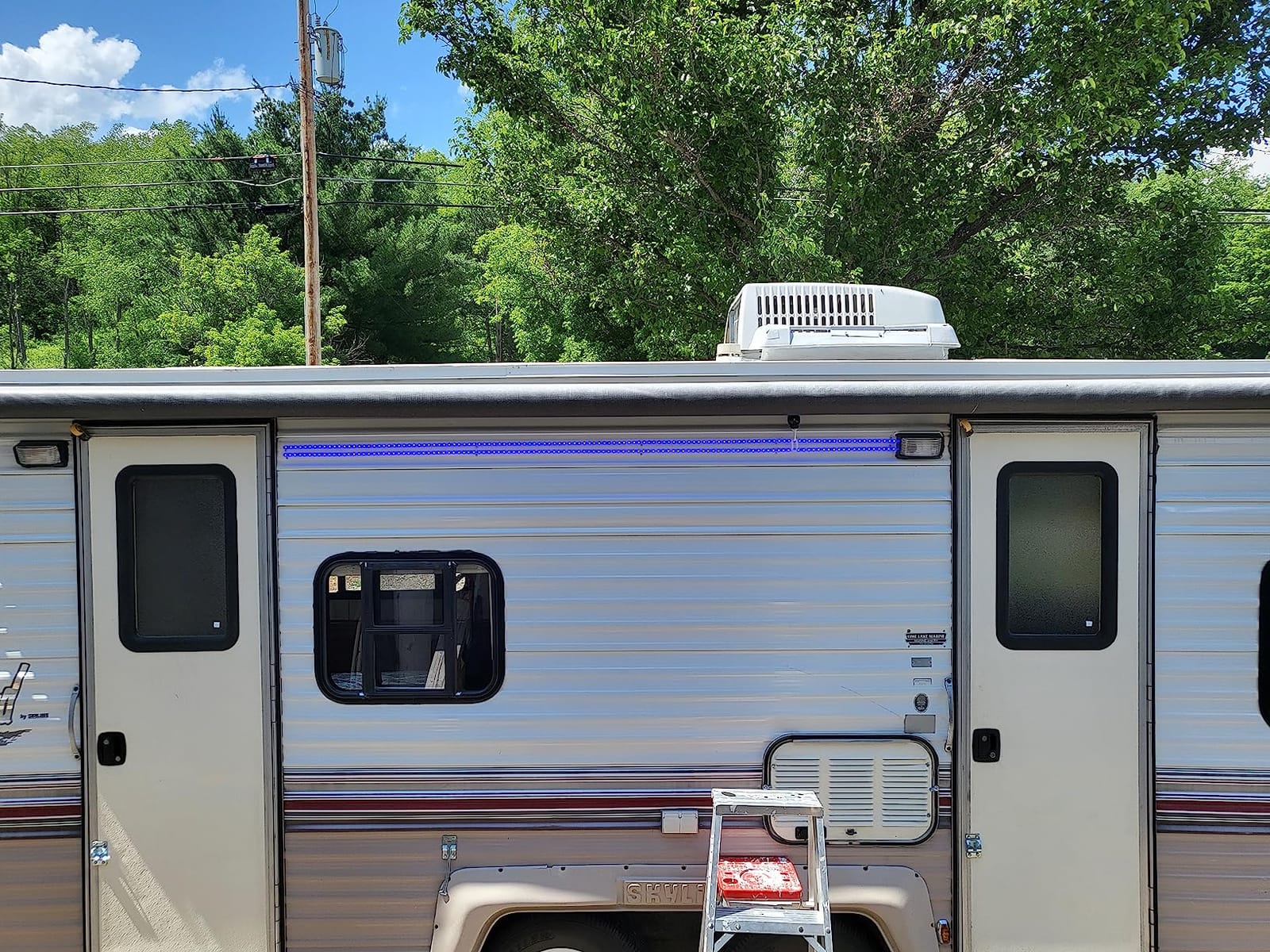 Waterproof RV Underglow Led Light Kit,12V 16.4FT Awning LED Light Strip customer photo 1