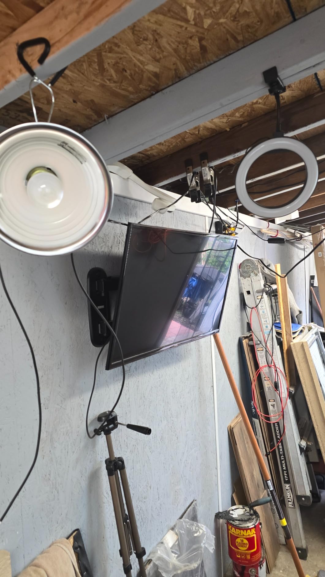 BLUETTI AC180 Portable Power Station 1152Wh 1800W LiFePO4 Solar Generator customer photo 2