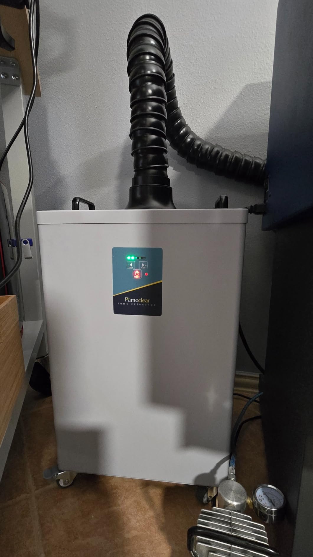 FumeClear FC-2004 Fume Extractor For 20-80W P/S/M/F Laser Engraver & Cutter customer photo 1
