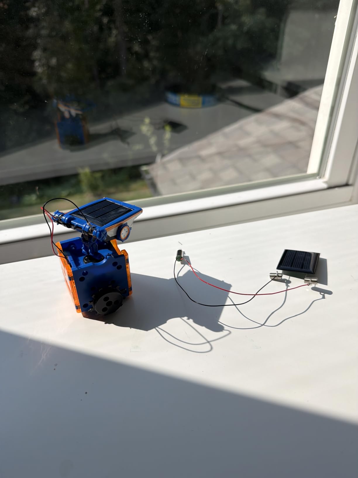 STEM 13-in-1 Education Solar Power Robots Toys for Boys Age 8+ , Educational Toy DIY Science Kits for Kids, Building Experiment Robotics Set Birthday Gifts for 8+ years old boys and girls . customer photo 1