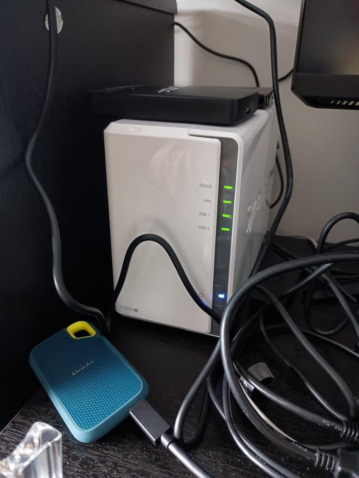 Synology 2-Bay DiskStation DS223j (Diskless) customer photo 2