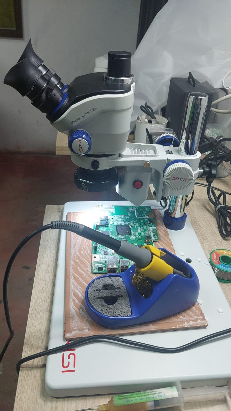 Kaisi TX350E Professional Soldering Microscope,Trinocular Stereo Microscope customer photo 1