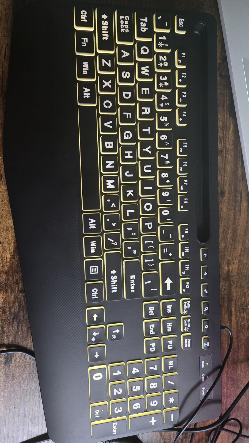 SABLUTE Large Print Wired Keyboard, Ergo Wrist Rest, 7 Colors Backlight customer photo 1