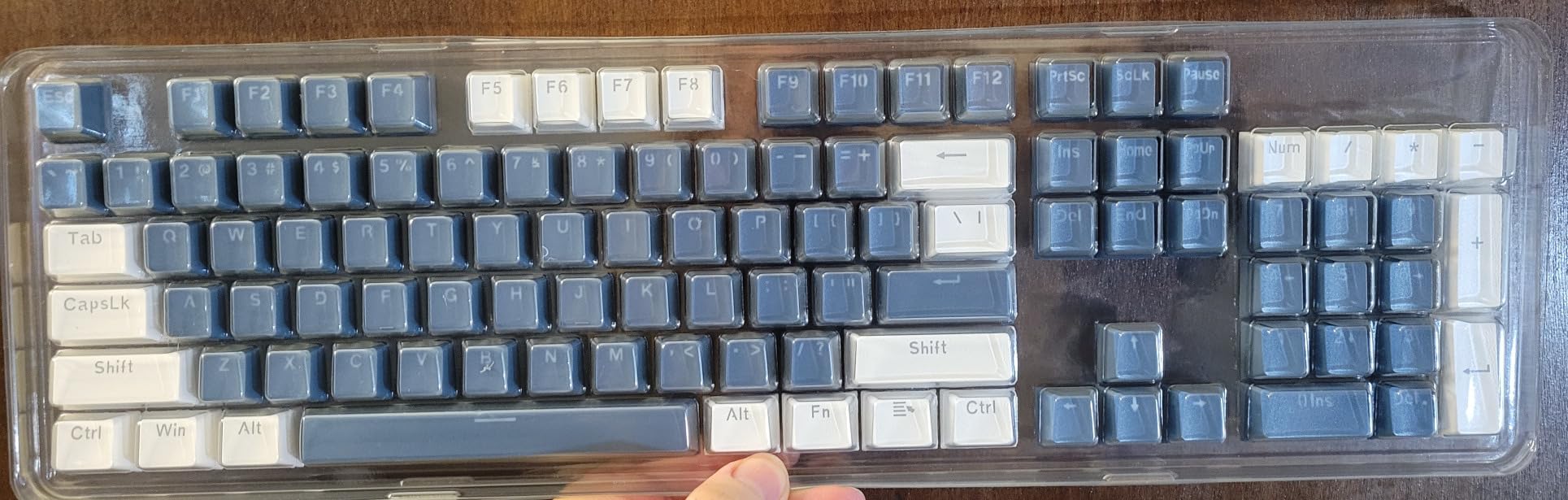 Redragon K668 108-Key Hot-Swap Wired RGB Gaming Keyboard, Extra 4 Hotkeys customer photo 2