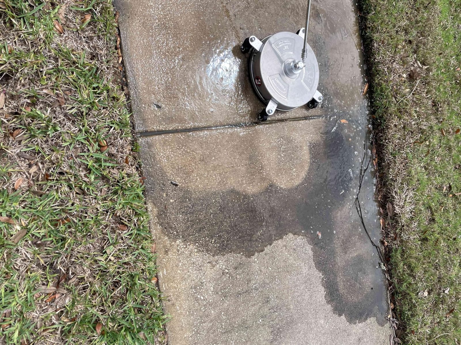 LidoDola 14'' Pressure Washer Surface Cleaner, Power Washer Accessory customer photo 1