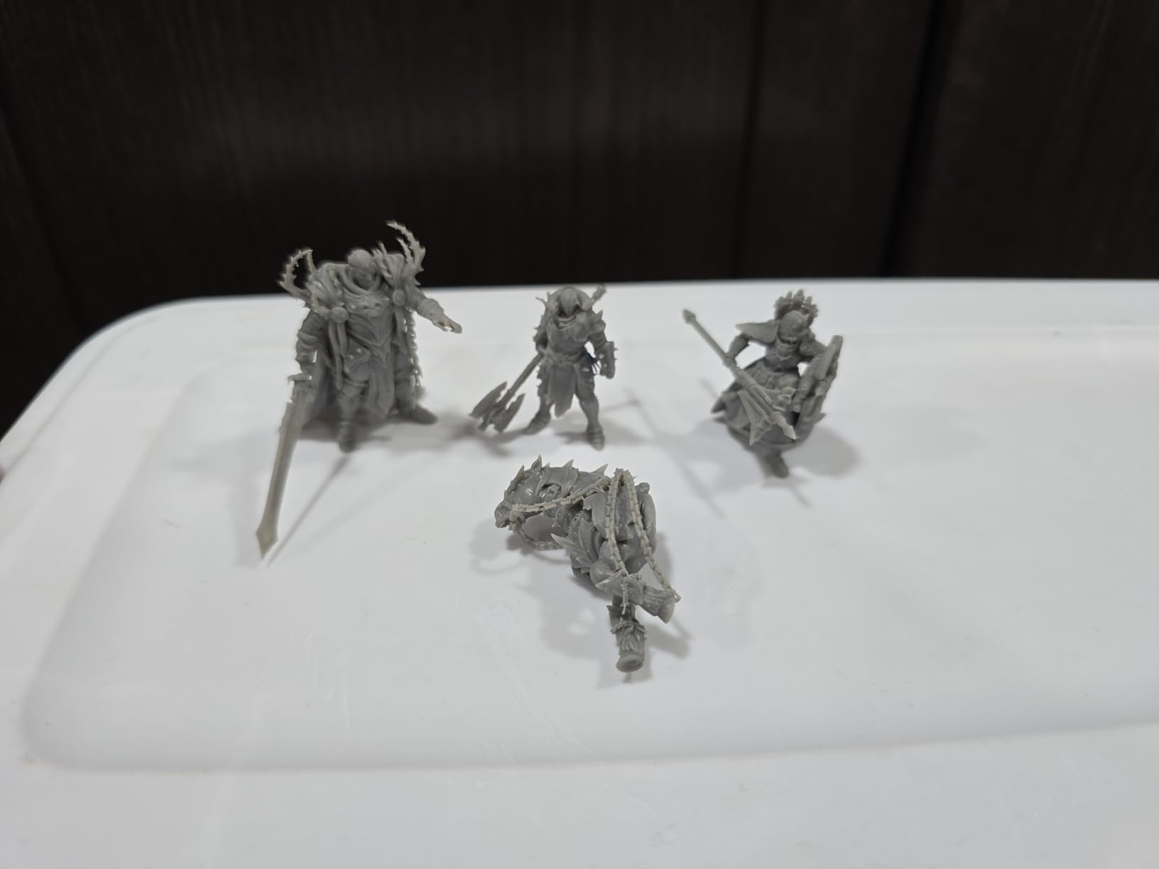 SUNLU High Toughness 3D Printer Resin, Enhanced Flexible 3D Printing Photopolymer Resin, 405nm UV Fast Curing 3D Resin for Most LCD DLP SLA Resin 3D Printers, Bendable and not Brittle, 1KG Grey customer photo 1