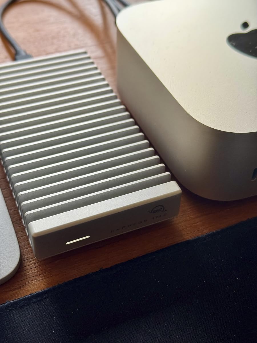OWC Express 1M2 1TB USB4 40Gb/s Portable NVMe SSD Storage Solution customer photo 2
