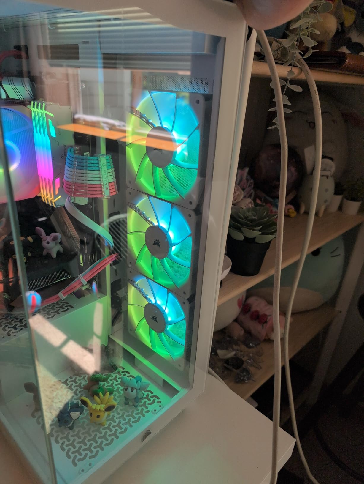 CORSAIR iCUE Link RX120 RGB 120mm PWM Fan - Magnetic Dome Bearing - Single Fan - Black customer photo 1