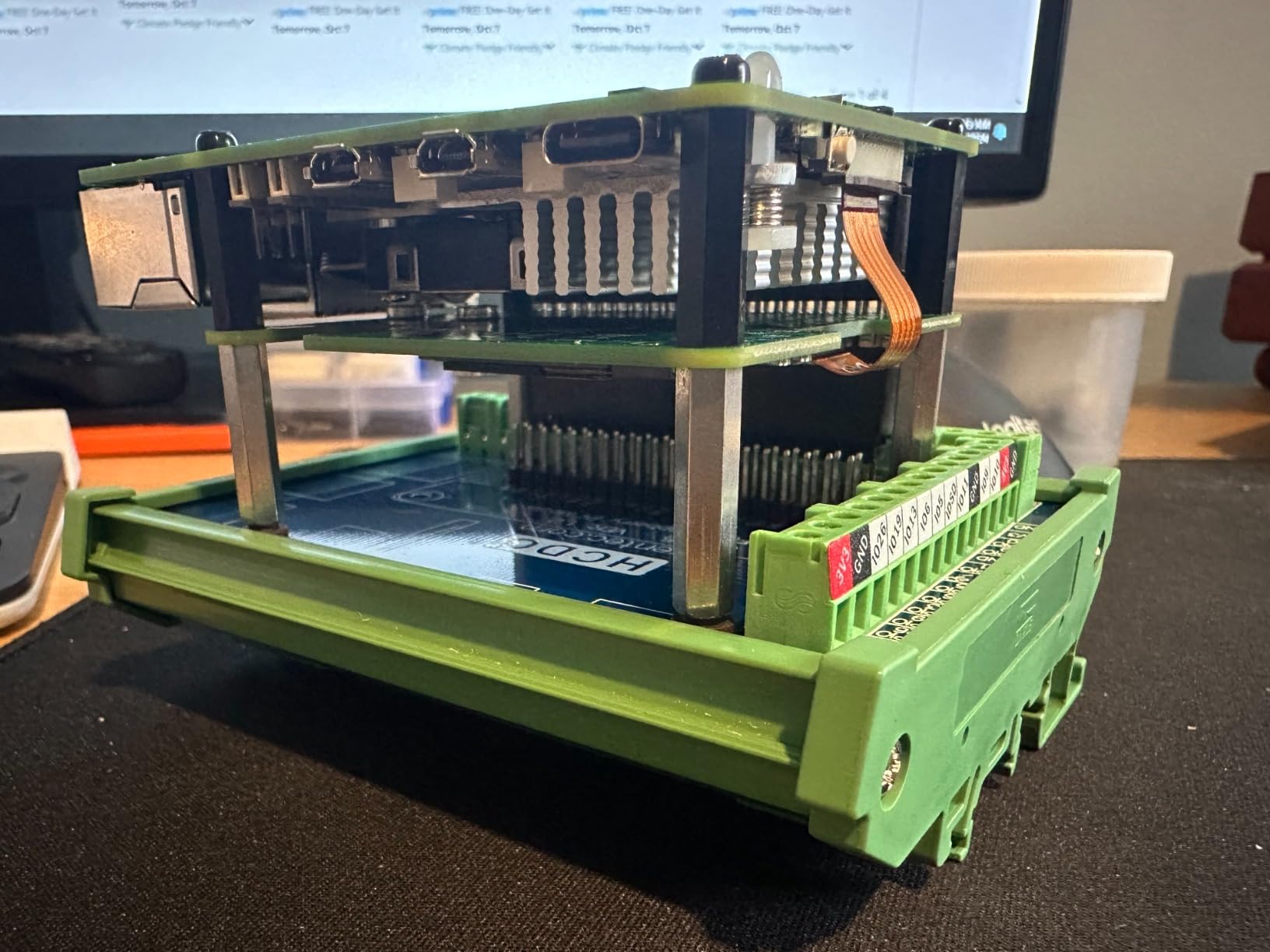 Official Pi 5 Active Cooler Compatible with Raspberry Pi 5 customer photo 2