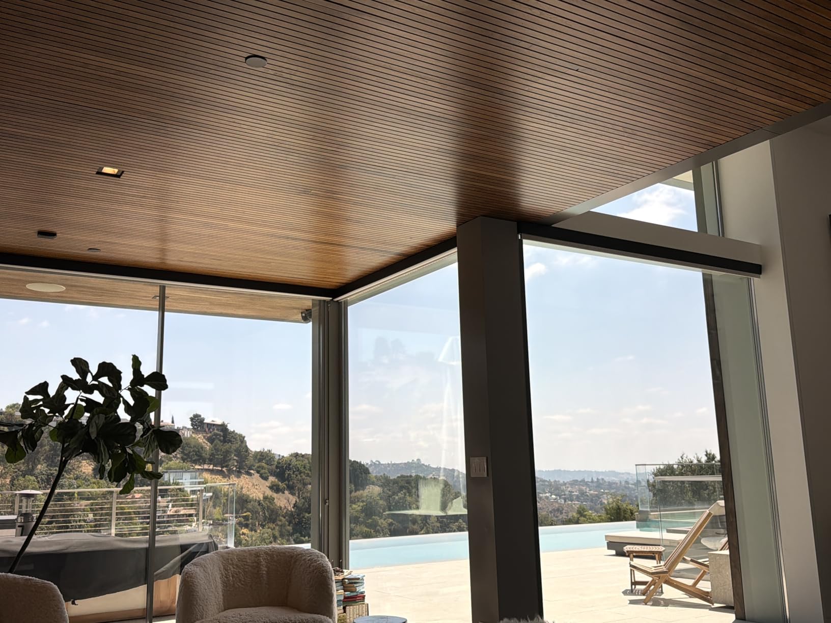 Bringnox Motorized Blinds with Remote, 100% Blackout, Voice Controlled customer photo 1