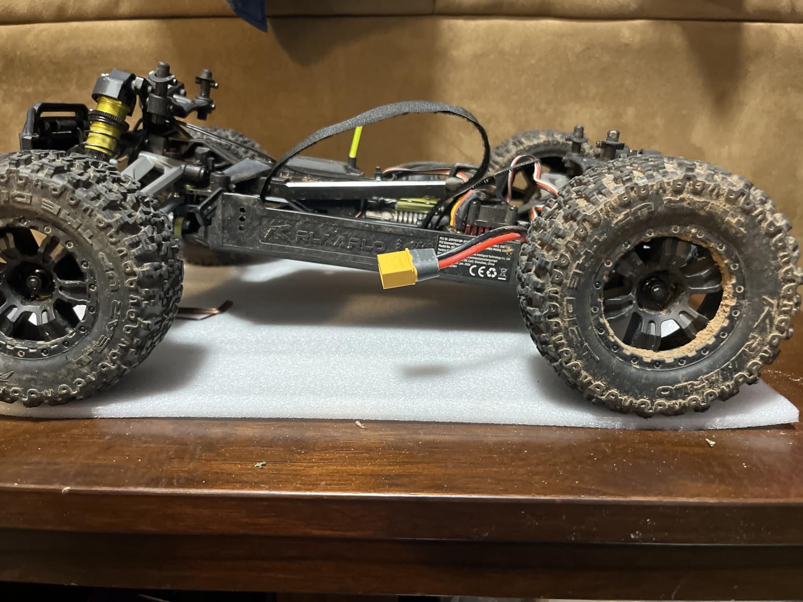 1/10 RTR Brushless Fast RC Cars for Adults,Max 50mph,4WD,Waterproof,3S Lipo customer photo 2