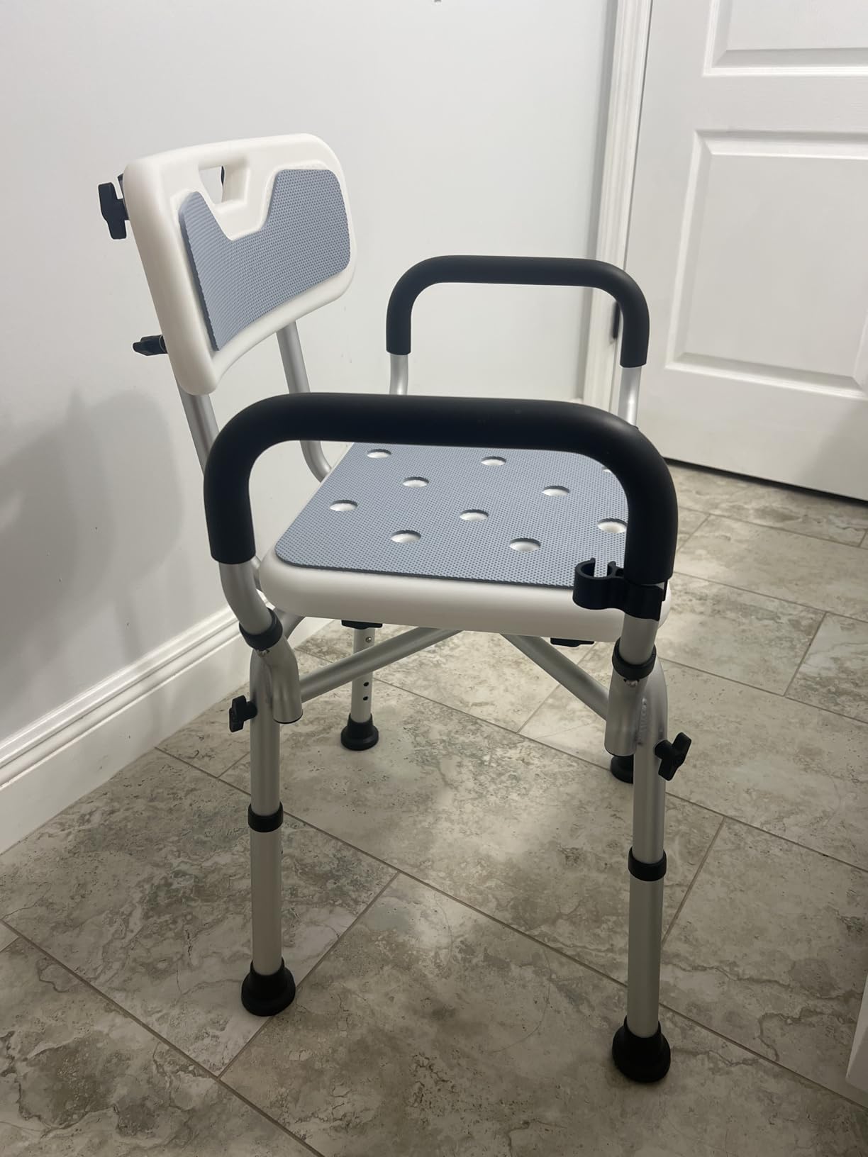 VFAUOSIT Shower Chair with Removable Arms and Back, 550 lb Adjustable Seat customer photo 1