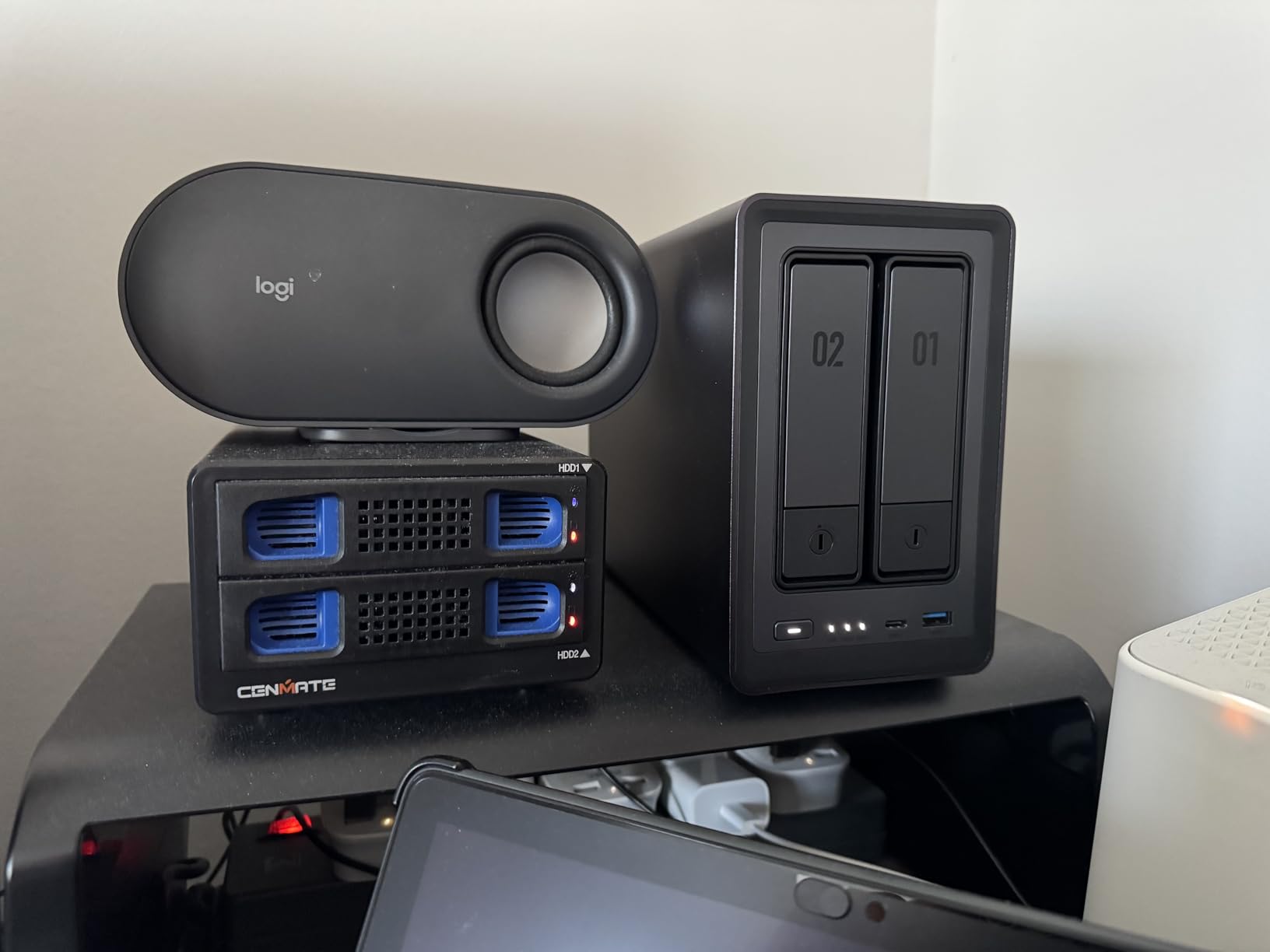 UGREEN NAS DXP2800 2-Bay for Advanced Home Users, Remote Workers & Creators customer photo 1