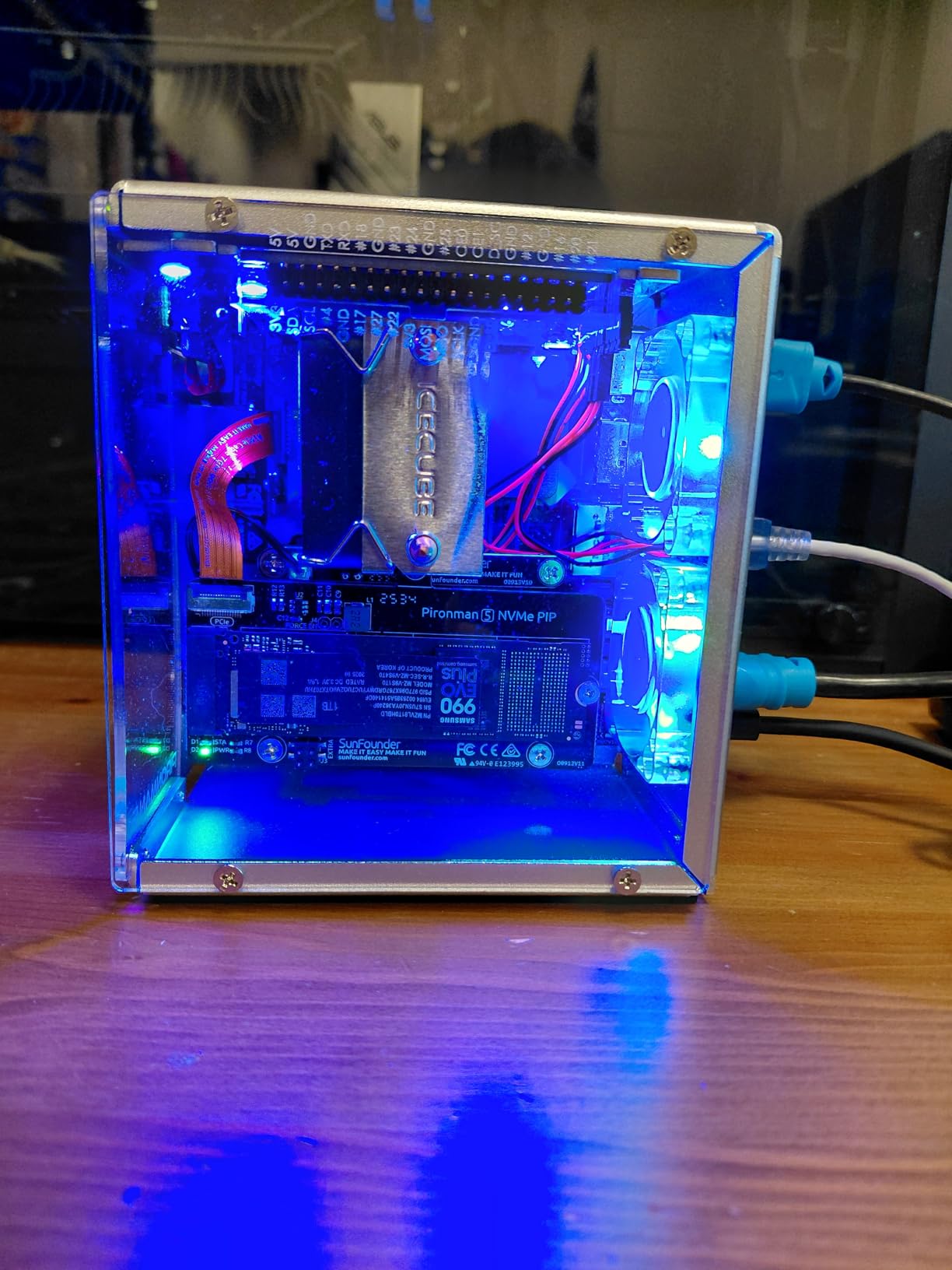 Pironman 5 NVMe M.2 SSD PCIe 2.0/3.0 Mini PC Case for Raspberry Pi 5 Hailo-8L, AI Agent OpenClaw, Tower Cooler+Dual RGB Fans, 0.96'' OLED Module, Safe Shutdown, Standard HDMI, RGB Effect customer photo 2