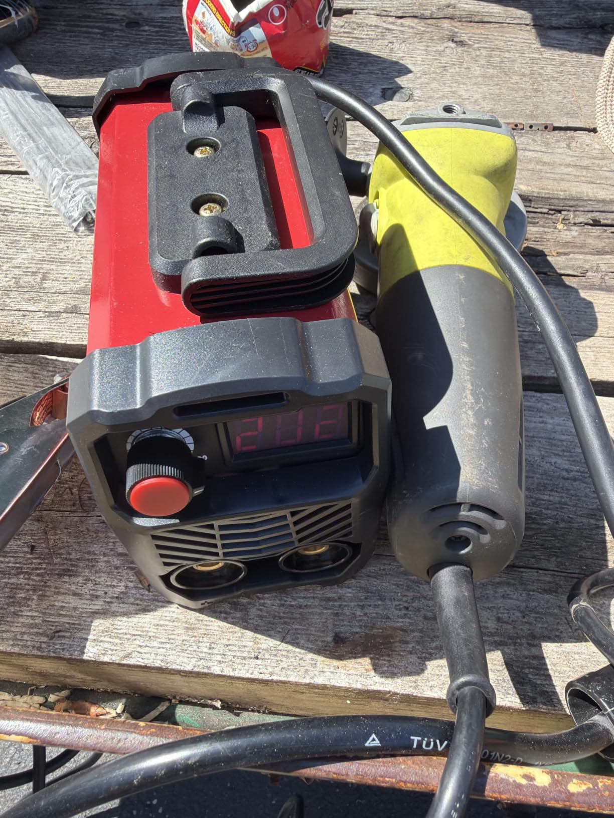 Hpoouo 200Amp 20PCS Rods Stick Welder, Super MINI Portable Welding Machine customer photo 1