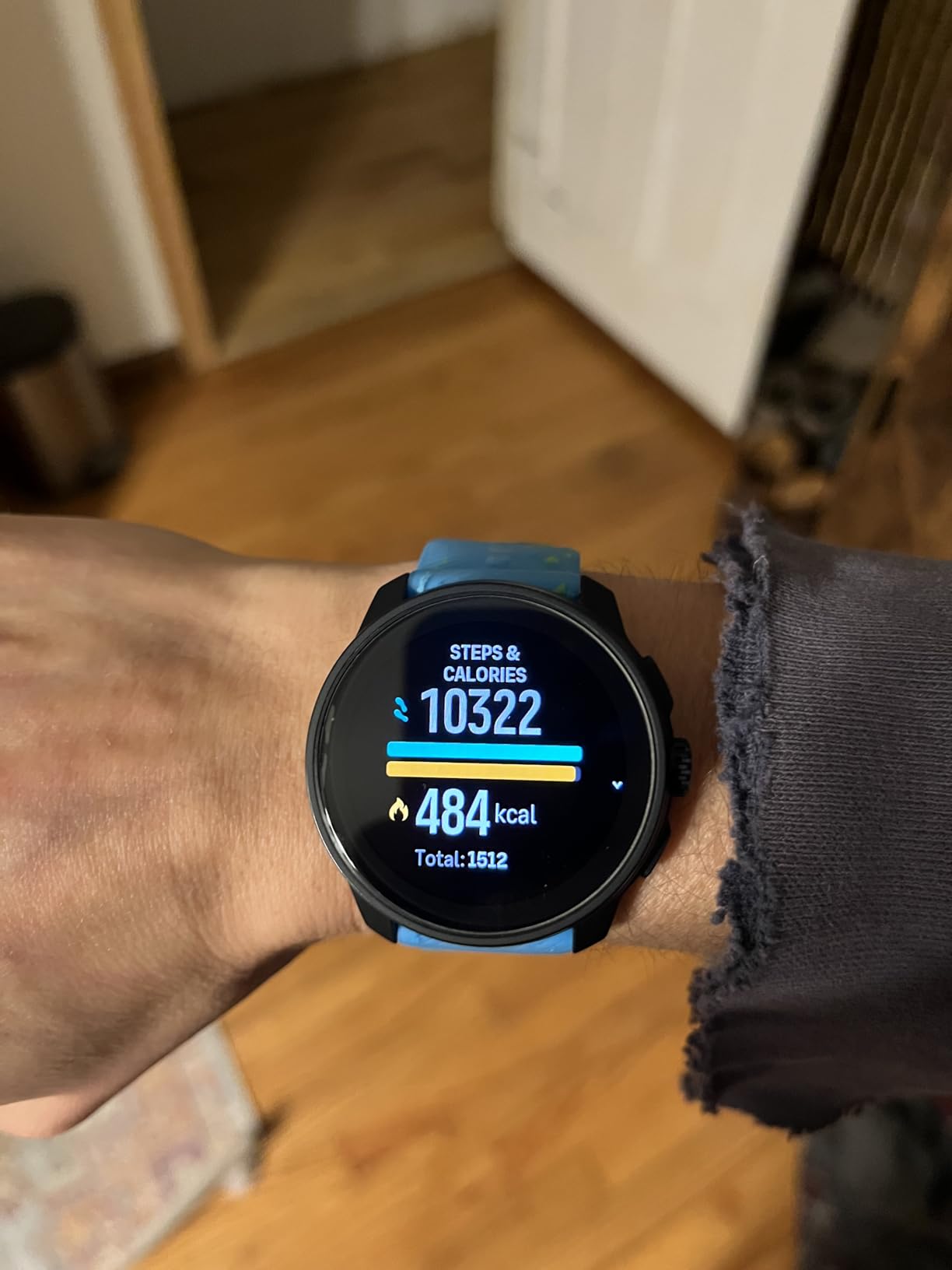 SUUNTO Race S GPS Sports Watch, 1.32” AMOLED 95+ Sports Modes, Powder Blue customer photo 2