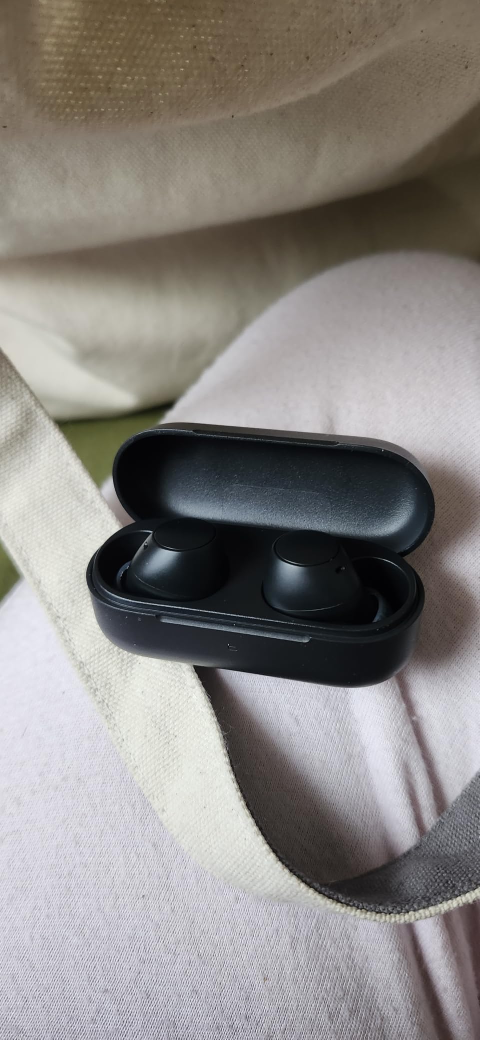 Sony WF-C510 Truly Wireless Bluetooth Earbud Headphones, White customer photo 2