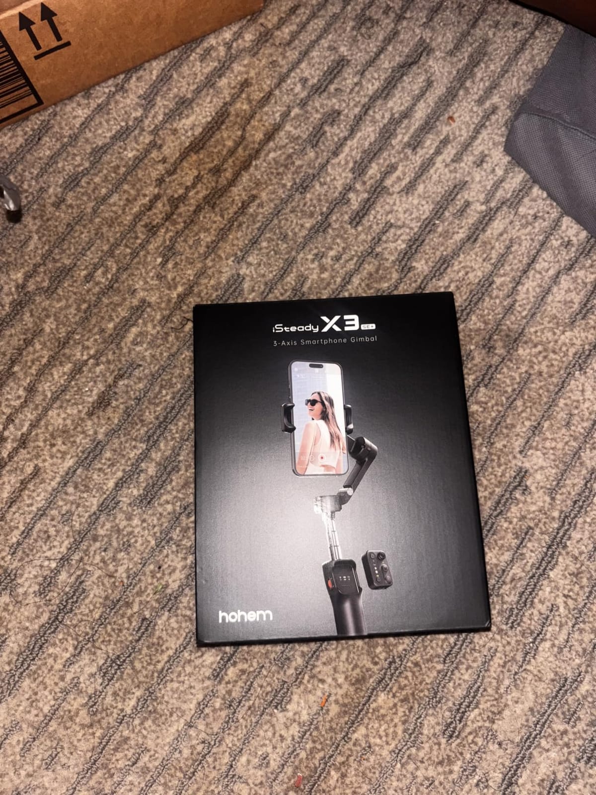 hohem iSteady X3 SE 3-Axis Gimbal Stabilizer for iPhone & Android, Black customer photo 1