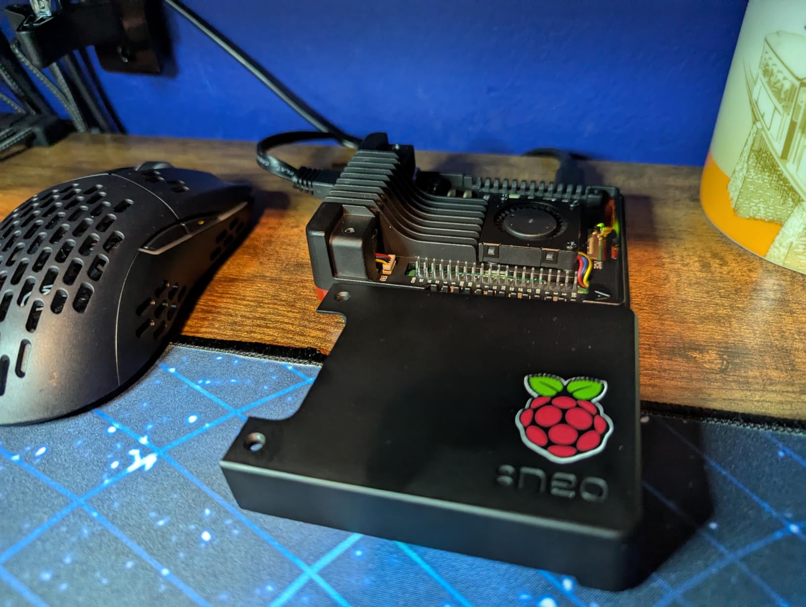 Argon NEO 5 Aluminum Case for Raspberry Pi 5 - Built-in Fan (Black) customer photo 2