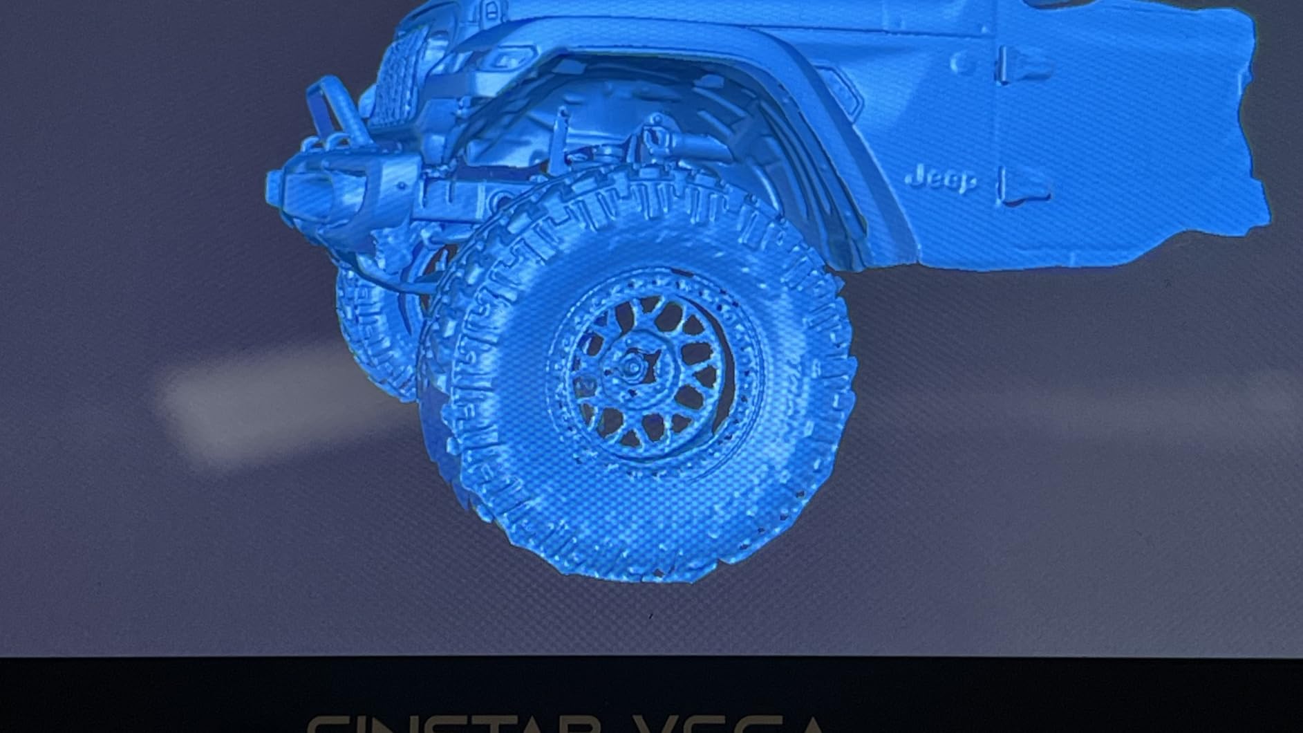 Shining 3D Einstar Vega Wireless 3D Scanner All-in-one Handheld 3D Scanner Two Scanning Technology Support Small to Large Objects, Stable Outdoor Scanning, 8-core 2.4GHz CPU, 512G SSD and 32G RAM customer photo 1