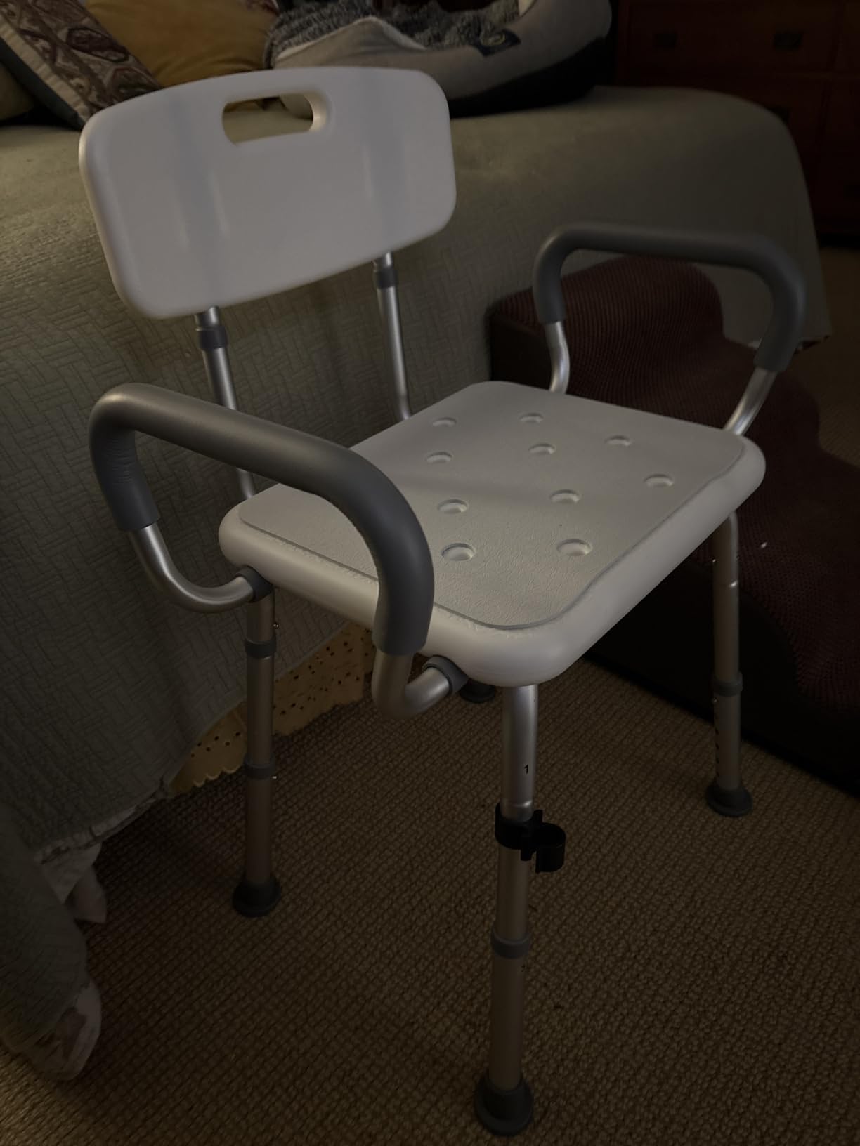 soundfuse Shower Chair for Inside Shower with Arms and Back, Aluminum Frame customer photo 1