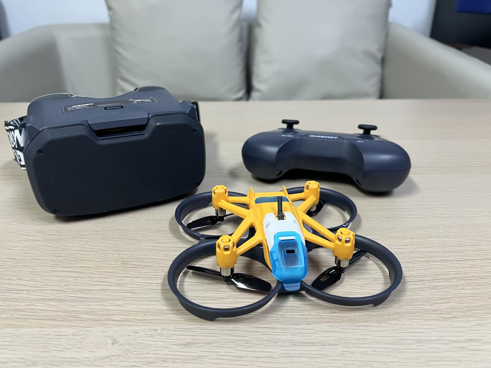 HISINGY Firefly FPV Done Kit,FPV Drone for Kids and Beginners,Micro Drone with Camera, APP Control, Altitude Hold, Video Record and Download,Kids Toys for Boys and Girls, Gift Toys for Birthdays customer photo 2